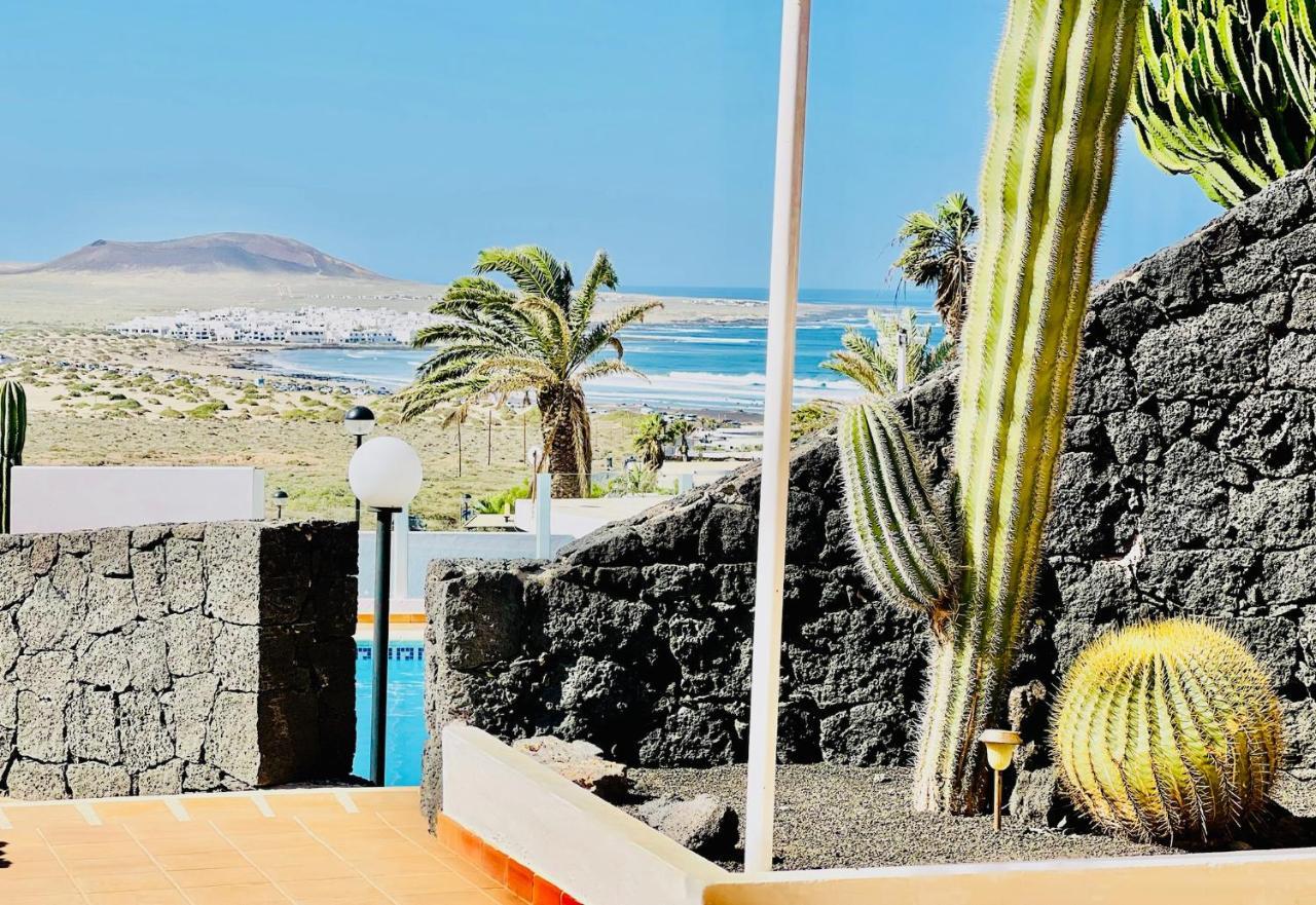 Canaryislandshost I Marquesa Famara Exteriör bild